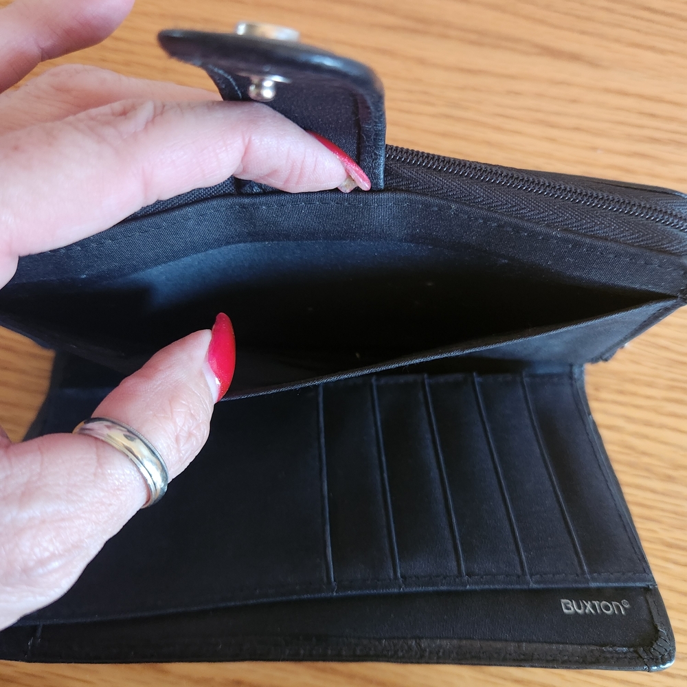 Buxton Black Leather Bifold Wallet - Picture 5 of 11